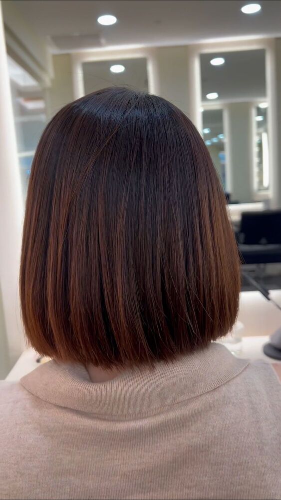 Traditional hair straightening service for short hair